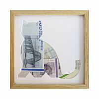 Indrammet kreativ pengegave med katte motiv